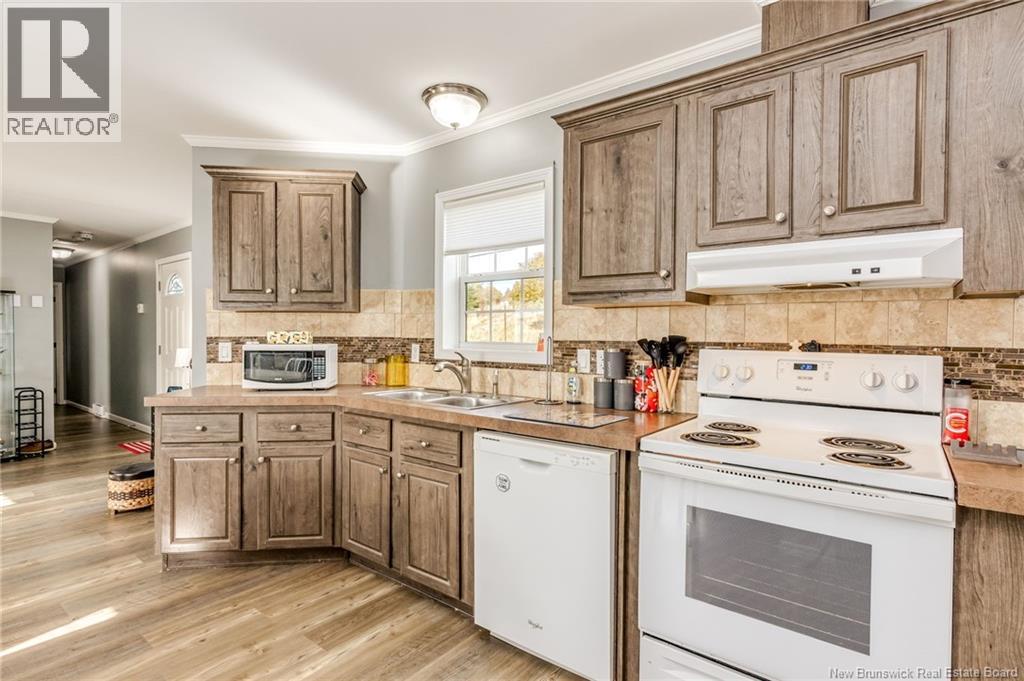 3 Daisy Street, Saint John, New Brunswick  E2M 5M9 - Photo 13 - NB129690