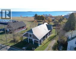 <div class="price">$199,900</div> 131 Route 776<br>Grand Manan, New Brunswick<br><div class='bed_bath'>4 Bed | 1 Bath</div> Grand Manan Island Property 29100700 Photo 1