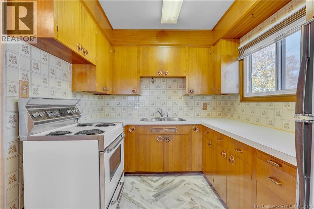 115 Valleyview Crescent, Saint John, New Brunswick E2M 4L4 - Photo 12 - NB129871