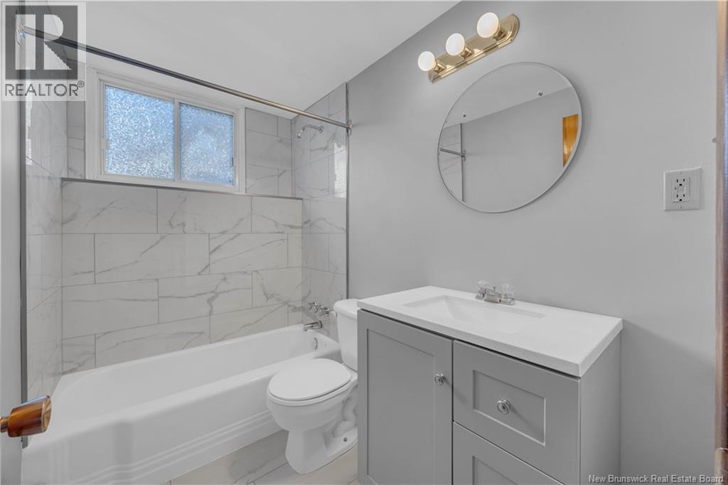 115 Valleyview Crescent, Saint John, New Brunswick E2M 4L4 - Photo 24 - NB129871