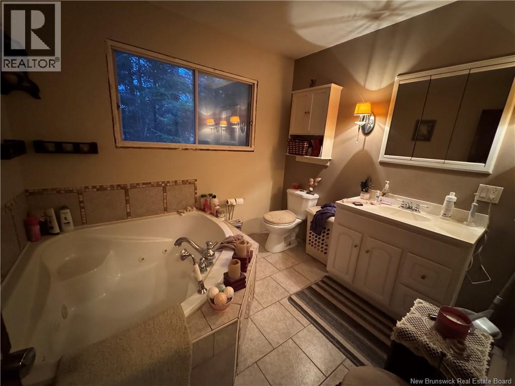 6 Wynn Street, Rothesay, New Brunswick E2E 2B4 - Photo 10 - NB130148