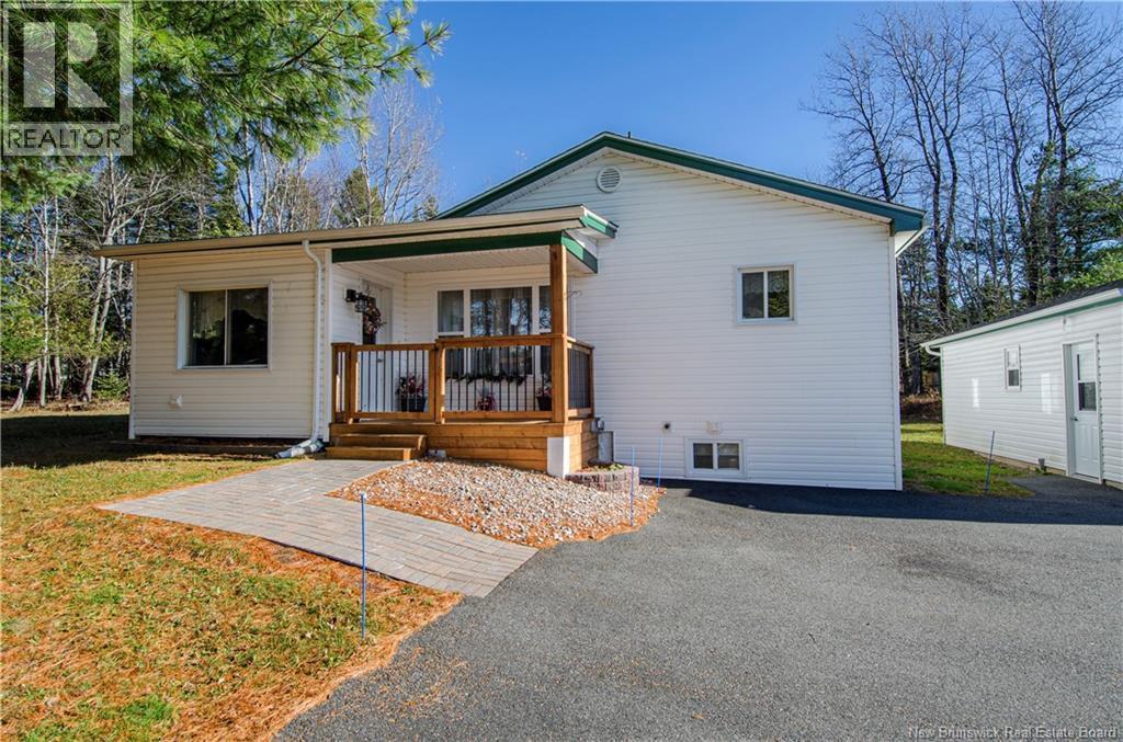 74 Vincent Road, Quispamsis, New Brunswick E2E 1V4 - Photo 11 - NB129949