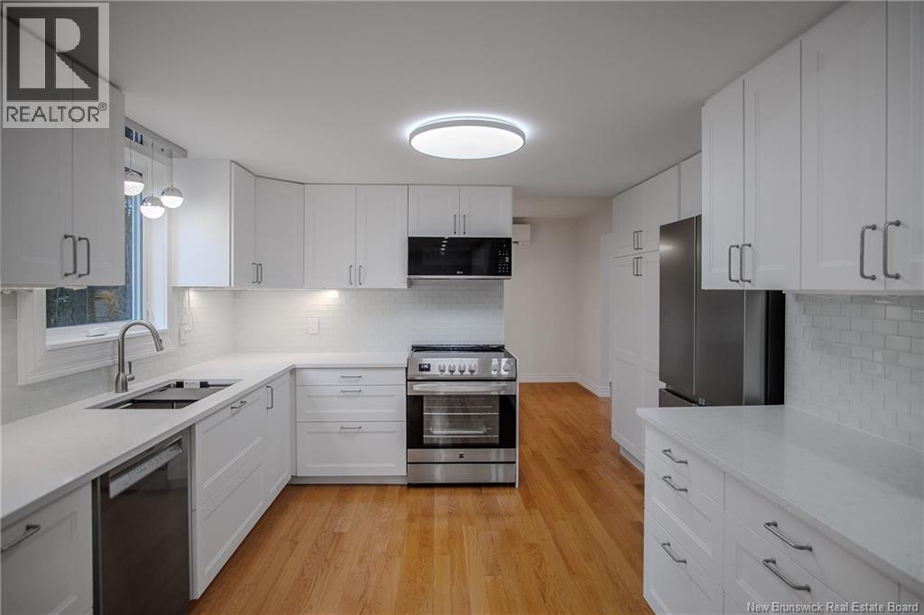 15 Linden Crescent, Rothesay, New Brunswick E2E 5R8 - Photo 11 - NB129786