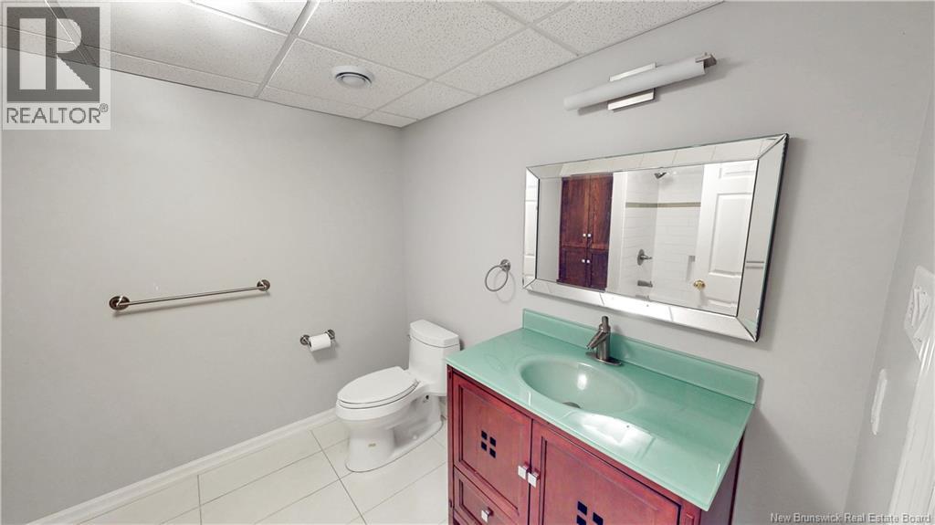 39 Elizabeth Parkway, Rothesay, New Brunswick  E2H 1E8 - Photo 45 - NB128710