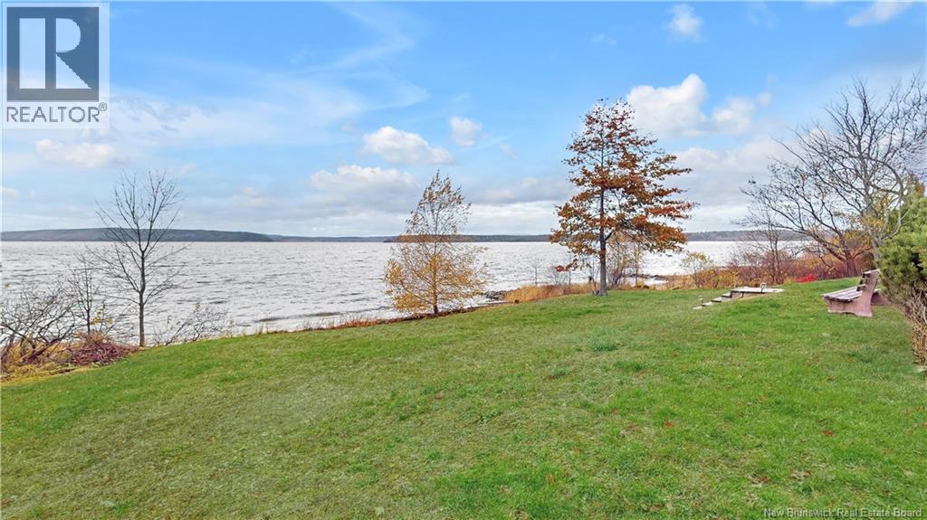 39 Elizabeth Parkway, Rothesay, New Brunswick  E2H 1E8 - Photo 6 - NB128710