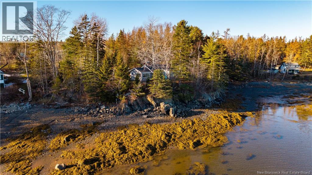 11 Coffey Lane, Oak Bay, New Brunswick  E3L 3W2 - Photo 2 - NB130441