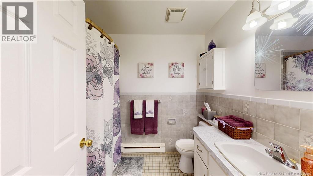 35 Peat Drive, Quispamsis, New Brunswick E2E 4R6 - Photo 10 - NB130435