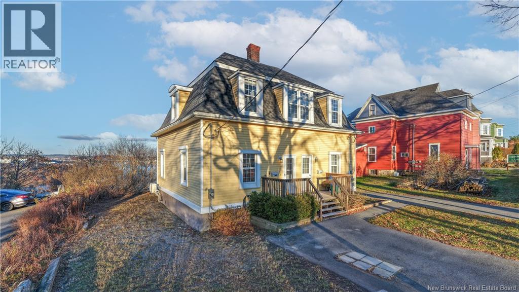 331 Lancaster Avenue, Saint John, New Brunswick E2M 2L3 - Photo 2 - NB130521