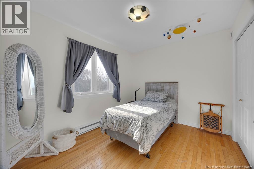 15 Valentine Boulevard, Saint John, New Brunswick E2M 5G9 - Photo 17 - NB130264