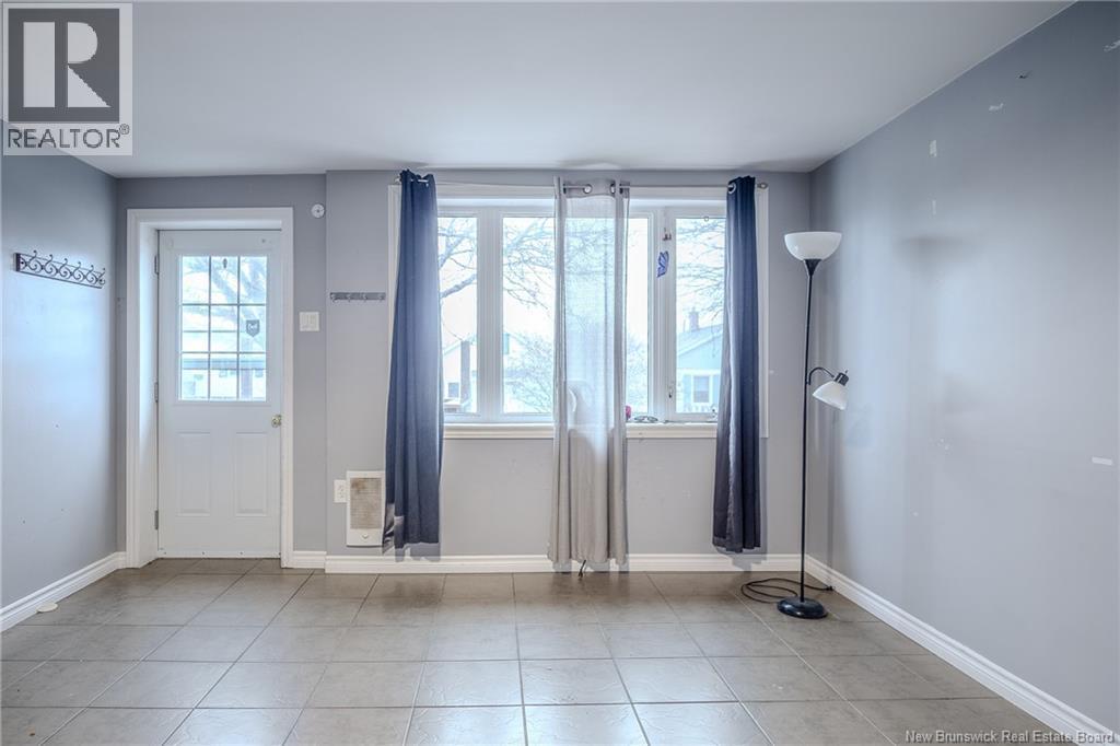 754 Beaconsfield Avenue, Saint John, New Brunswick  E2M 2K7 - Photo 10 - NB130657