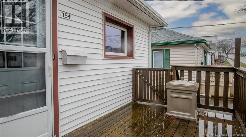 754 Beaconsfield Avenue, Saint John, New Brunswick  E2M 2K7 - Photo 8 - NB130657