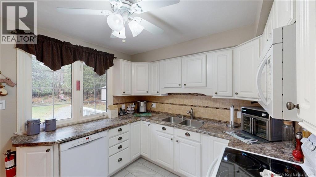 12 Ian Crescent, Rothesay, New Brunswick E2E 5P9 - Photo 13 - NB130686