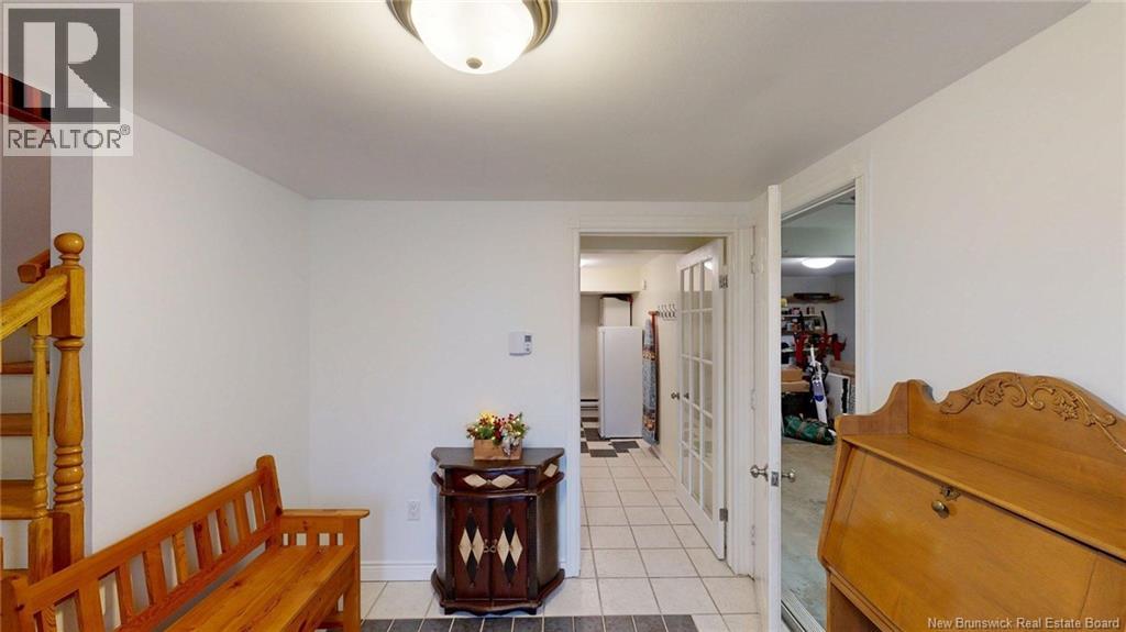 12 Ian Crescent, Rothesay, New Brunswick E2E 5P9 - Photo 4 - NB130686
