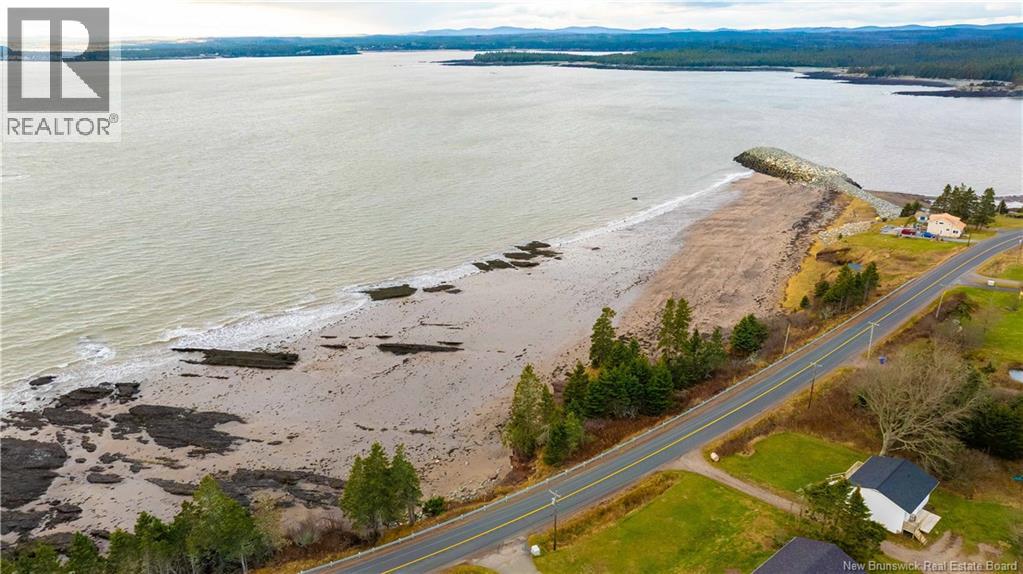 219 Maces Bay Road, Maces Bay, New Brunswick  E5J 1S5 - Photo 13 - NB130704