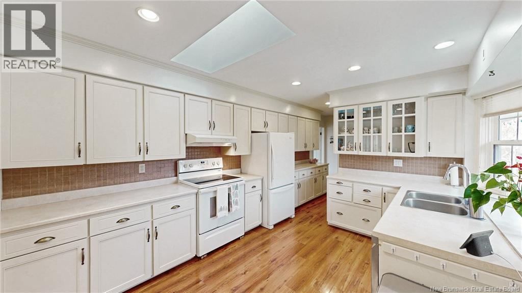 6 Burnett Terrace, Rothesay, New Brunswick E2H 2N1 - Photo 10 - NB130701