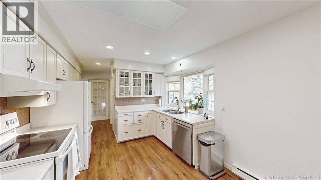 6 Burnett Terrace, Rothesay, New Brunswick E2H 2N1 - Photo 11 - NB130701