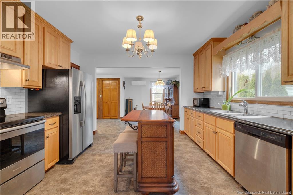 247 Milltown Boulevard, St. Stephen, New Brunswick E3L 1H3 - Photo 15 - NB130842