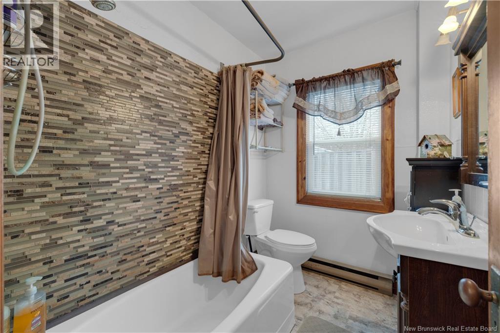 247 Milltown Boulevard, St. Stephen, New Brunswick E3L 1H3 - Photo 24 - NB130842
