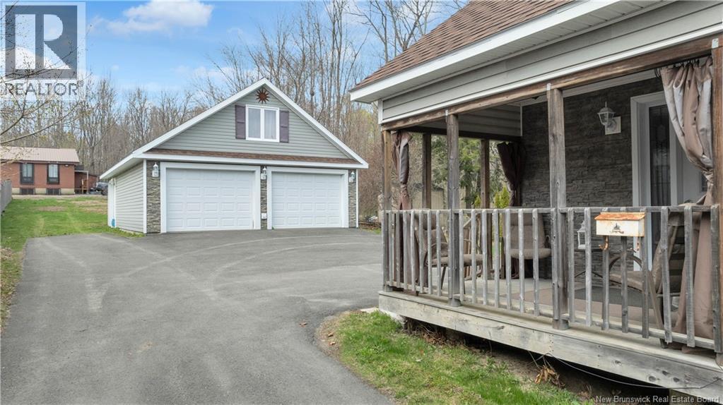 247 Milltown Boulevard, St. Stephen, New Brunswick E3L 1H3 - Photo 3 - NB130842