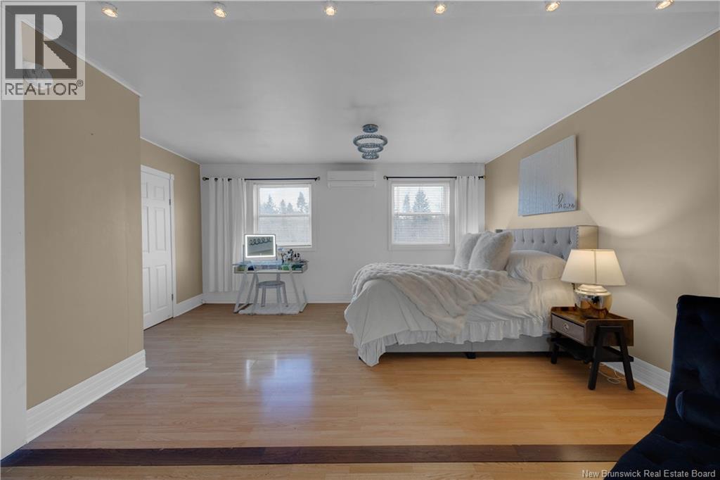 2360 Ocean Westway, Saint John, New Brunswick E2M 5J4 - Photo 17 - NB130907