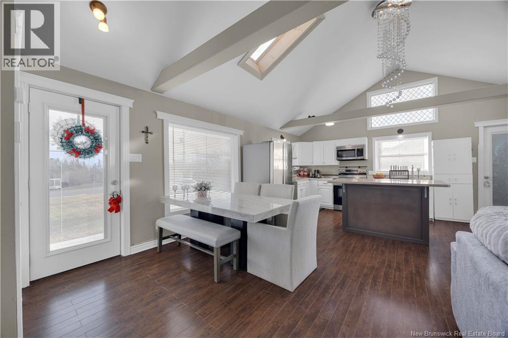 2360 Ocean Westway, Saint John, New Brunswick E2M 5J4 - Photo 9 - NB130907