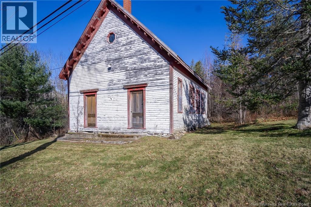 296 Ledge Road, Dufferin, New Brunswick E3L 3Z5 - Photo 2 - NB131037