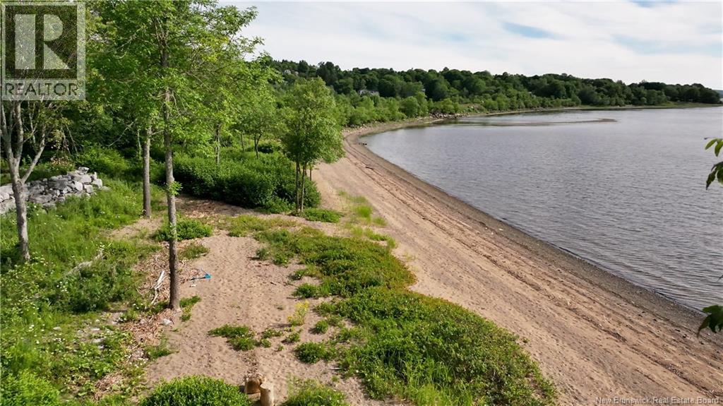 8 Tennis Court Road, Rothesay, New Brunswick E2E 5W4 - Photo 3 - NB131230