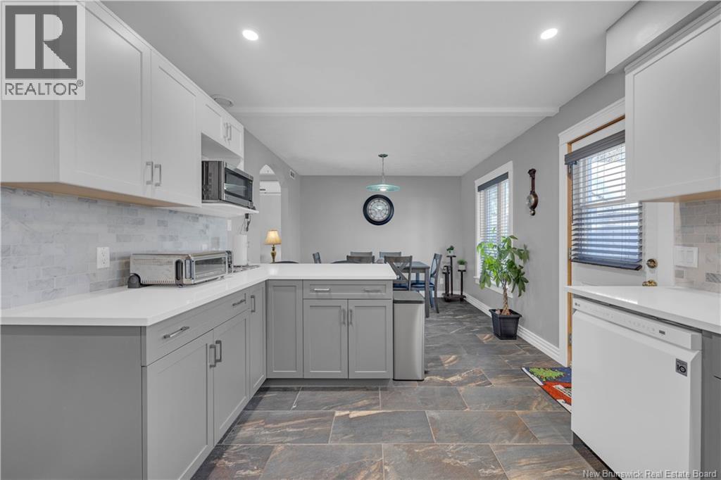 17 Autumnwood Avenue, Quispamsis, New Brunswick  E2E 1V6 - Photo 11 - NB131178