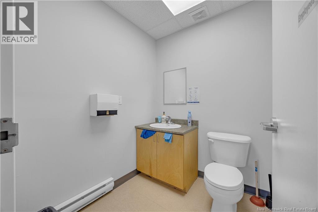 680 Rothesay Avenue, Saint John, New Brunswick  E2H 2H5 - Photo 12 - NB130578