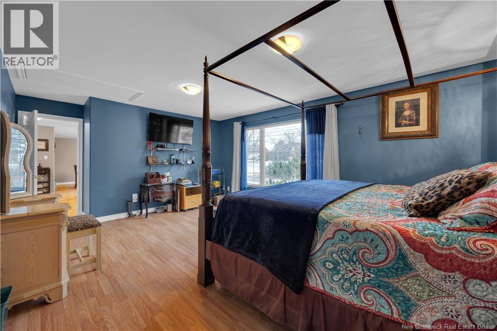 2241 Ocean Westway, Saint John, New Brunswick E2M 5H8 - Photo 21 - NB130182