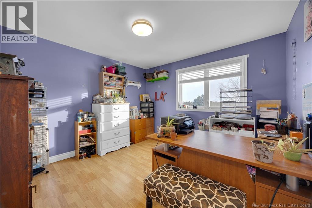 2241 Ocean Westway, Saint John, New Brunswick E2M 5H8 - Photo 25 - NB130182