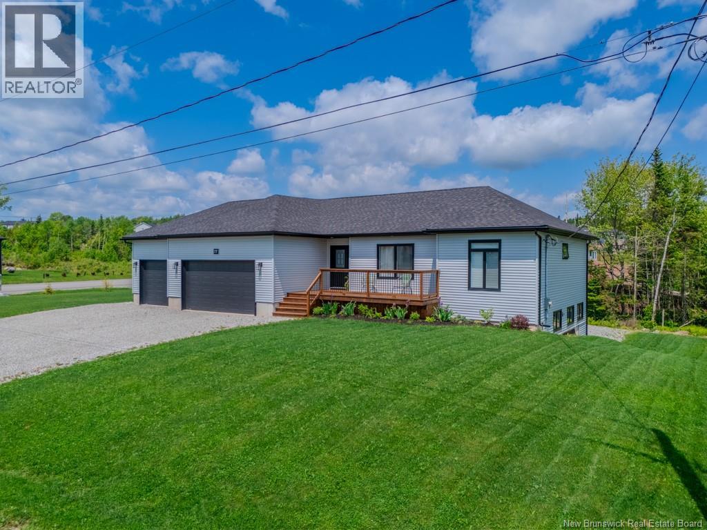 77 Meadowlark Drive, Quispamsis, New Brunswick  E2E 0T6 - Photo 2 - NB131643