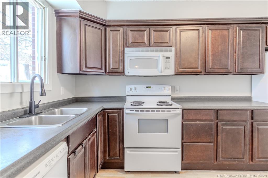 23 Parkdale Avenue, Rothesay, New Brunswick  E2E 3P2 - Photo 11 - NB131706