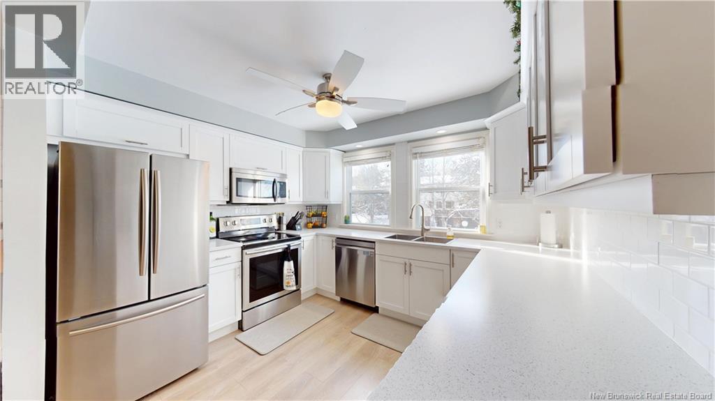 1 Shadowhill Court, Rothesay, New Brunswick  E2E 3N7 - Photo 3 - NB131822