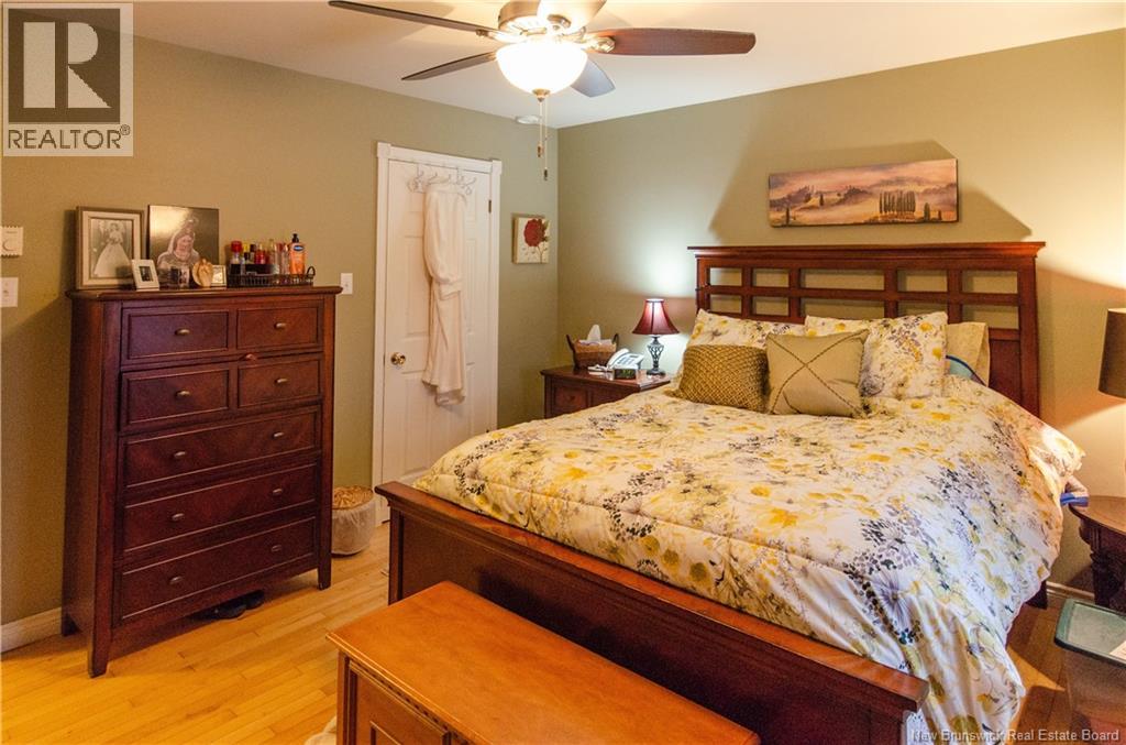 77 Sandalwood Crescent, Saint John, New Brunswick  E2M 5L2 - Photo 19 - NB131691