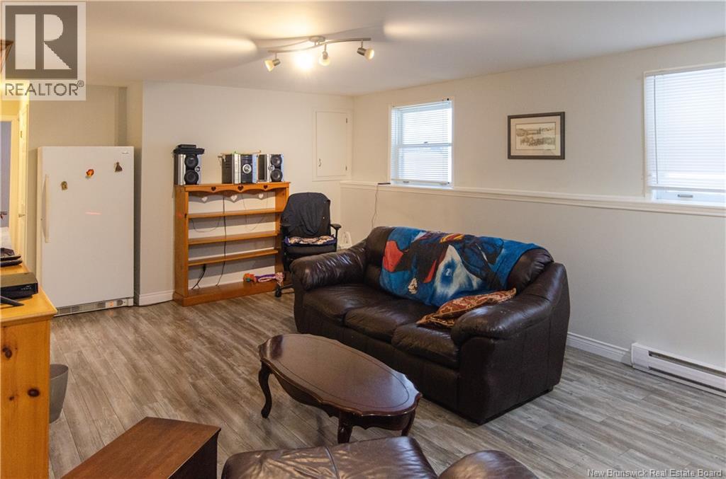 77 Sandalwood Crescent, Saint John, New Brunswick  E2M 5L2 - Photo 25 - NB131691