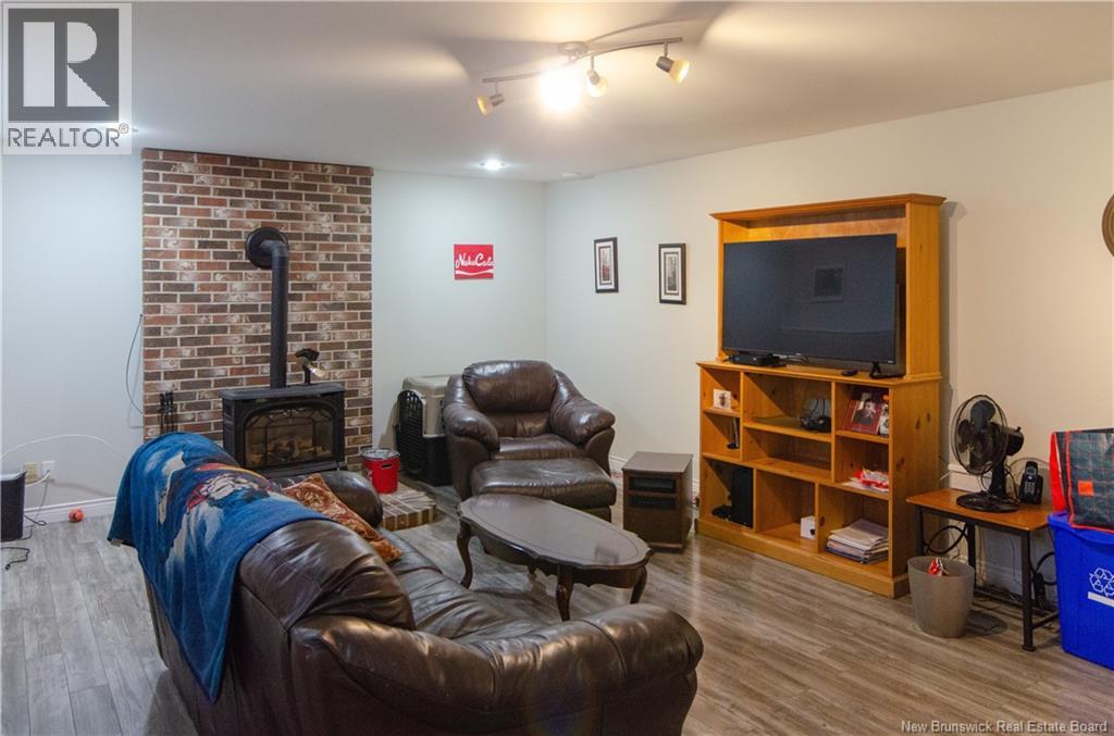 77 Sandalwood Crescent, Saint John, New Brunswick  E2M 5L2 - Photo 27 - NB131691