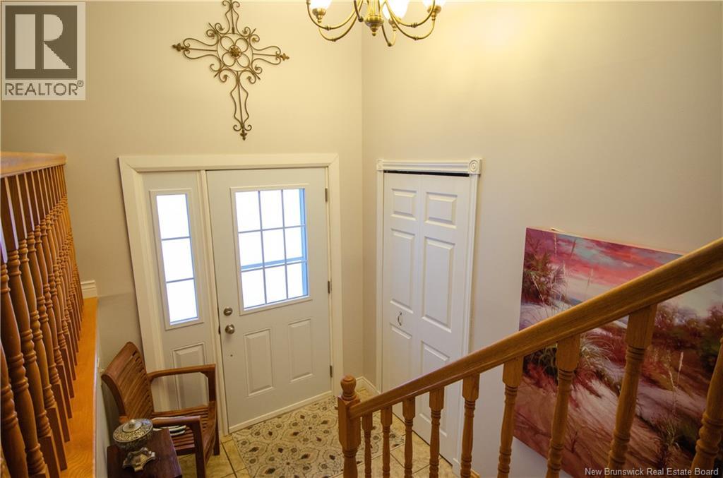 77 Sandalwood Crescent, Saint John, New Brunswick  E2M 5L2 - Photo 3 - NB131691