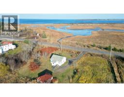 <div class="price">$179,900</div> 610 Route 776<br>Grand Manan, New Brunswick<br><div class='bed_bath'>3 Bed | 1 Bath</div> Grand Manan Island Property 29230794 Photo 1