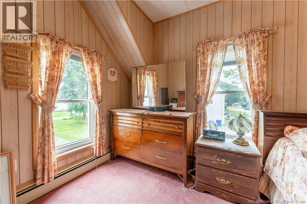 7 Queen W Street, St. Stephen, New Brunswick  E3L 2J7 - Photo 38 - NB131594
