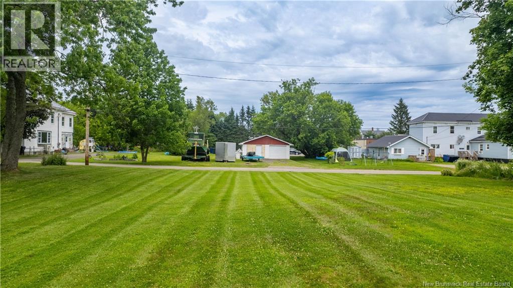 7 Queen W Street, St. Stephen, New Brunswick  E3L 2J7 - Photo 50 - NB131594