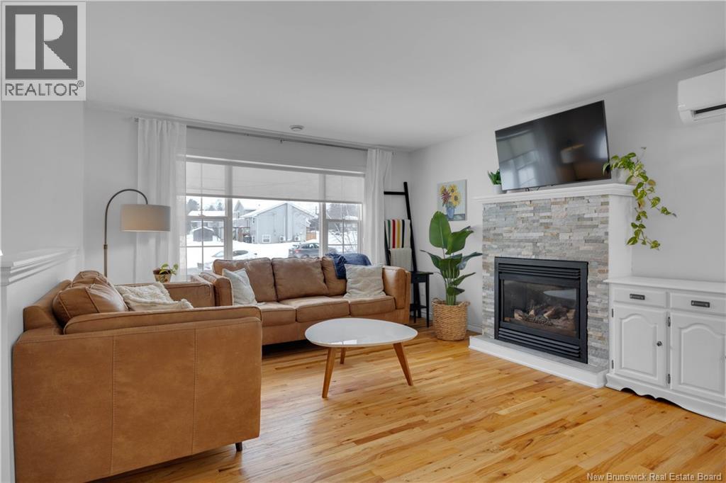 2 Tagish Road, Quispamsis, New Brunswick  E2E 6C2 - Photo 3 - NB131995