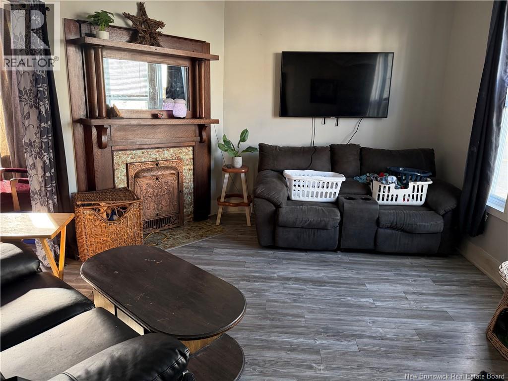 100-102 Guilford Street, Saint John, New Brunswick  E2M 1V6 - Photo 22 - NB132187