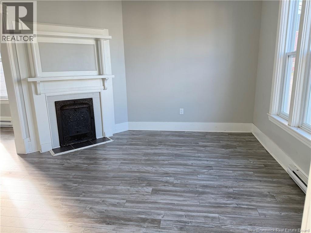 100-102 Guilford Street, Saint John, New Brunswick  E2M 1V6 - Photo 4 - NB132187