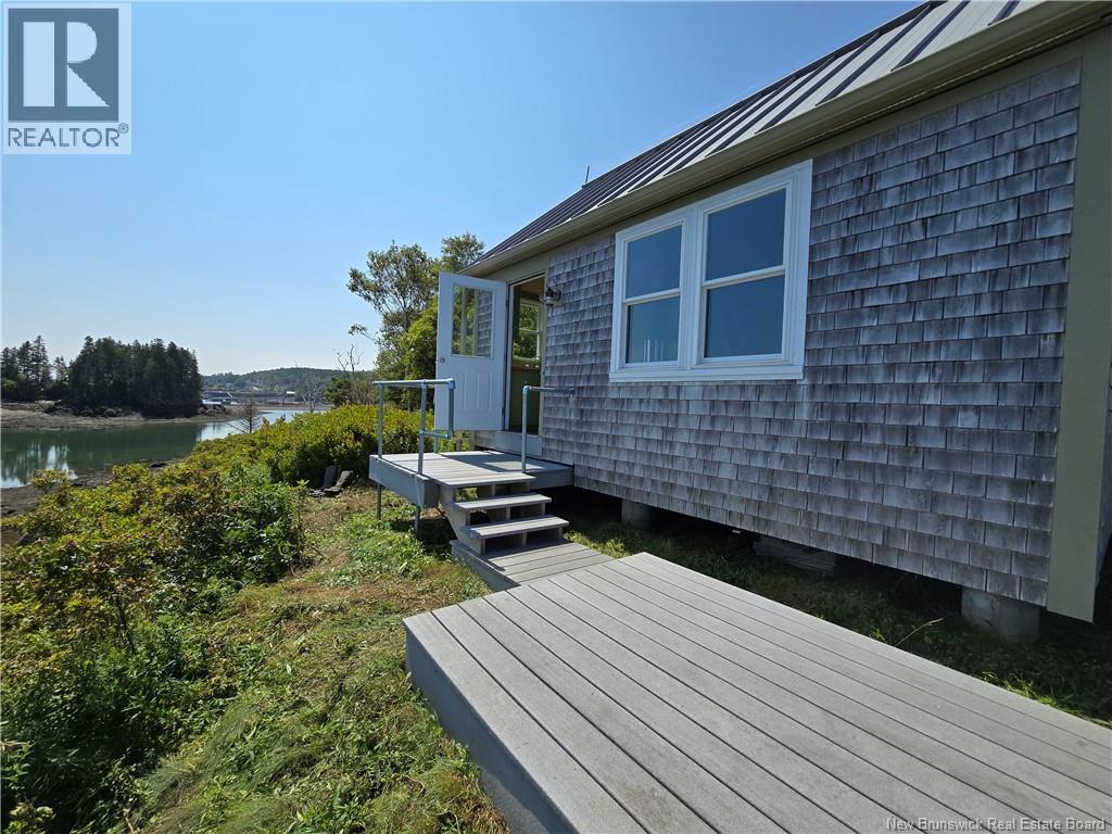 Cottage Little Island, Leonardville, New Brunswick  E5V 1L9 - Photo 3 - NB132367