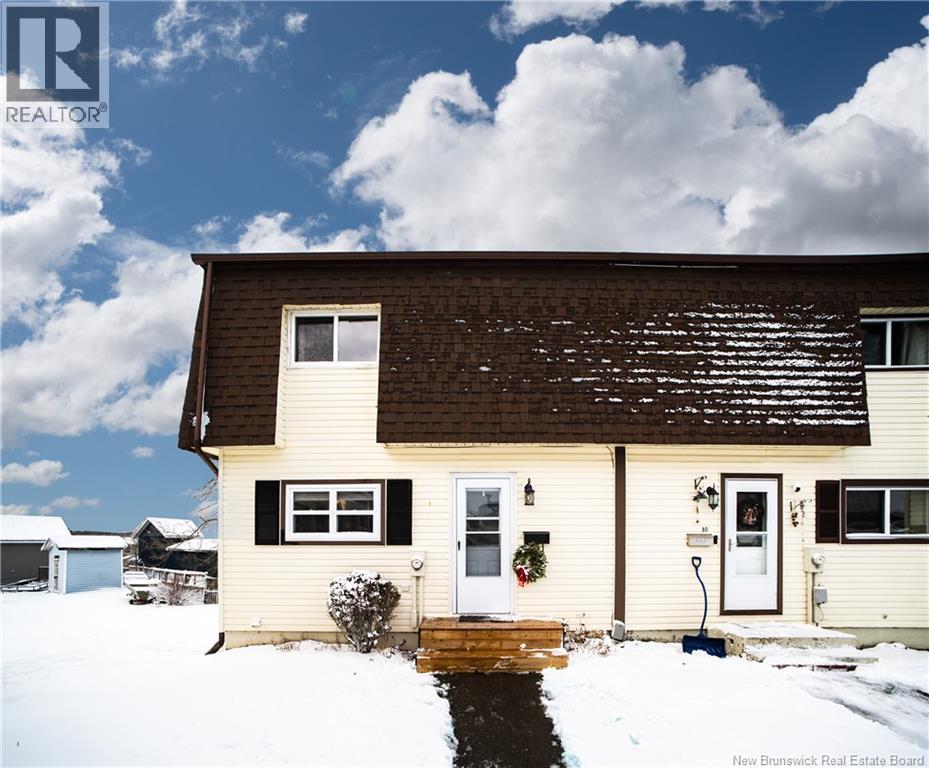 29 Westvale Park Place, Saint John, New Brunswick E2M 5B4 - Photo 3 - NB131536