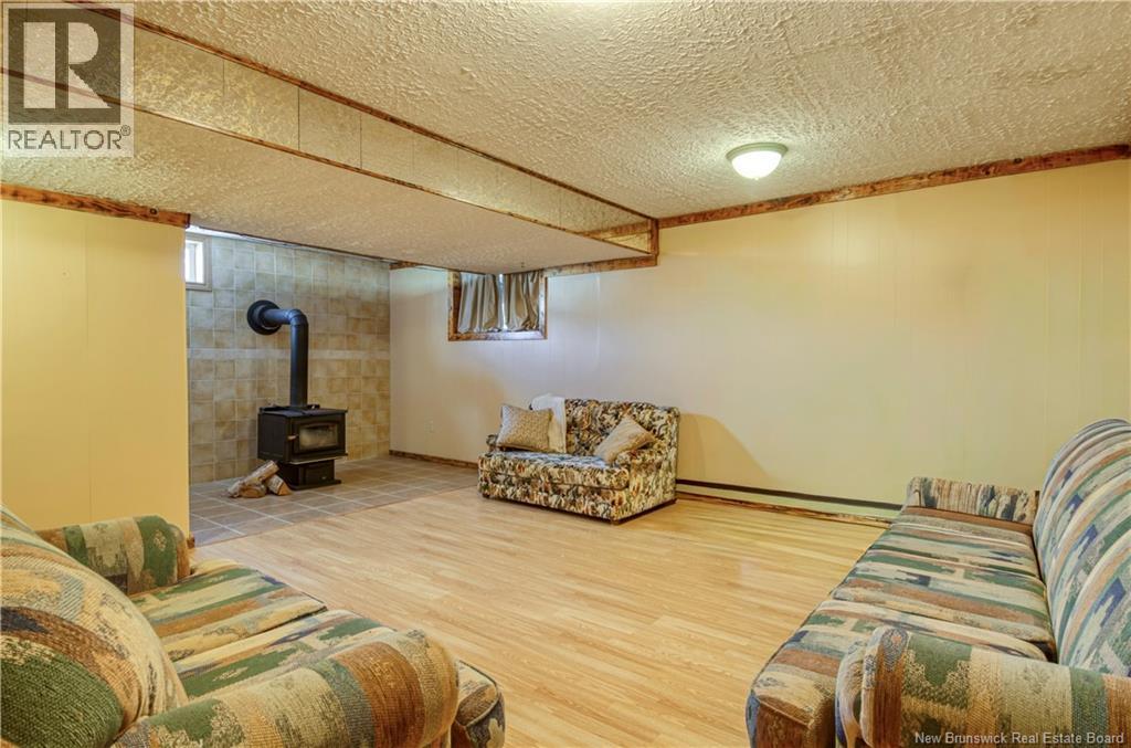 50 Mellinger Crescent, Saint John, New Brunswick E2M 6S8 - Photo 21 - NB132565