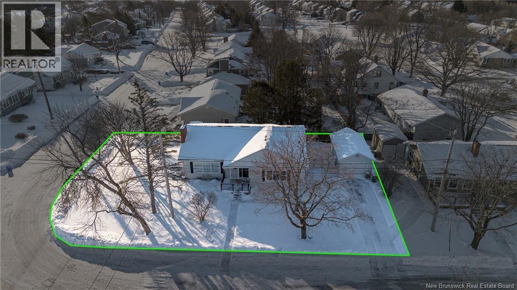 15 Fenton Drive, Saint John, New Brunswick  E2M 4E6 - Photo 35 - NB132900