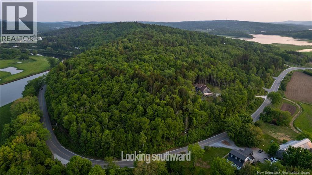 111 Hammond River Road, Quispamsis, New Brunswick  E2E 4Z8 - Photo 2 - NB133023