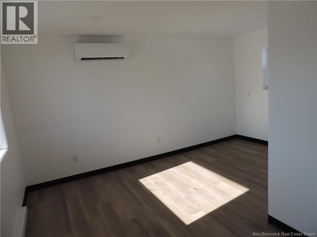 594 Rothesay Avenue Unit# 3, Saint John, New Brunswick E2H 2H1 - Photo 4 - NB133326